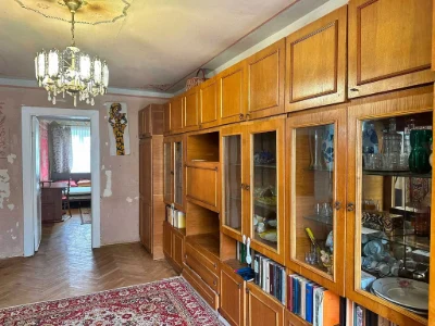 Продаж квартири на Пасічній.
