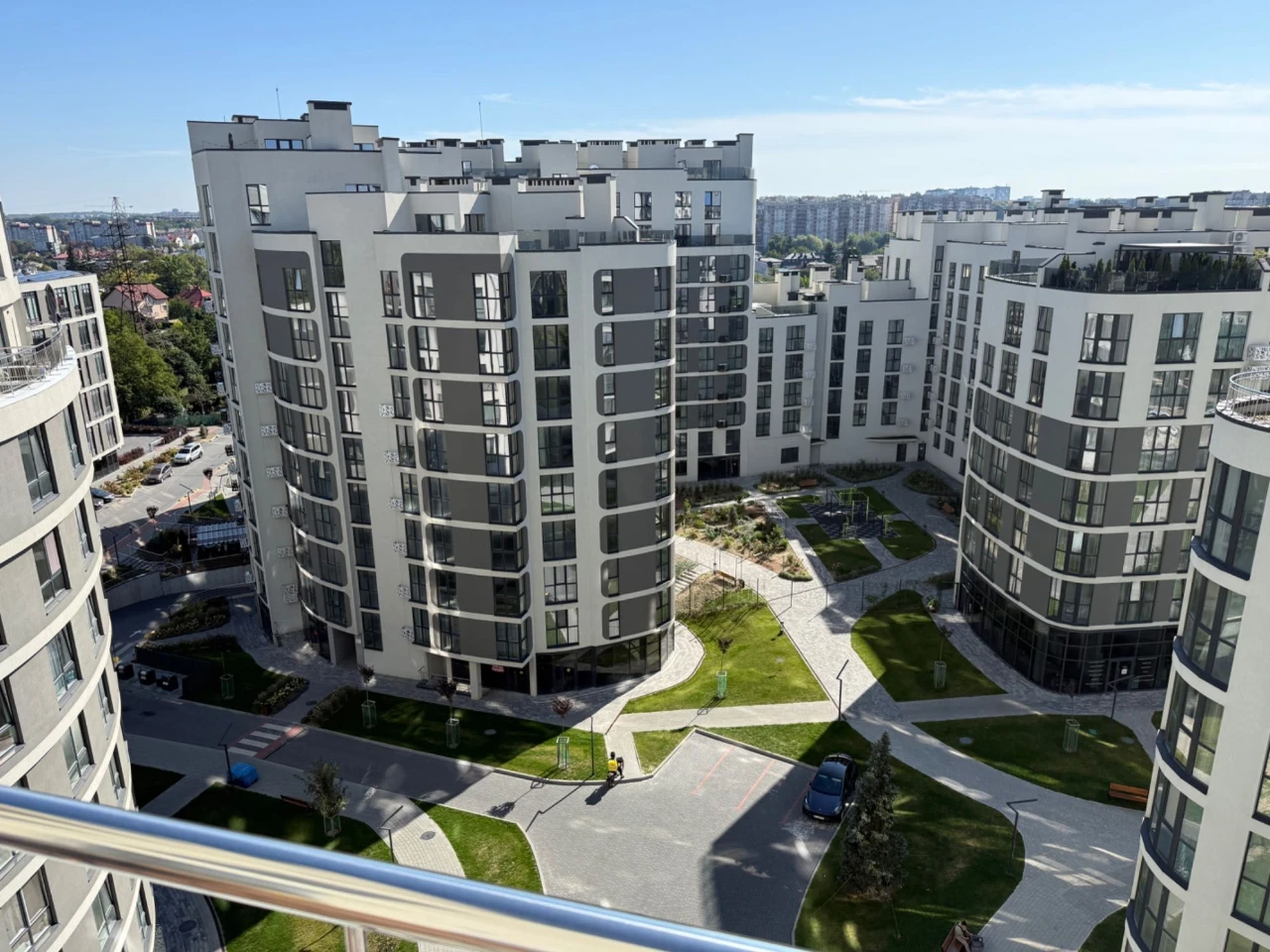 Продаж 2-рівневої квартири 143 м² у ЖК «Парус Сіті»