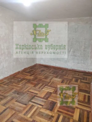 Selling a 2-room apartment for renovation/2nd floor, Pobedy Avenue 75