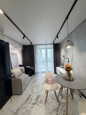 Продаж 2-кімнатної квартири 72 м.кв., вул. Я. Гніздовського