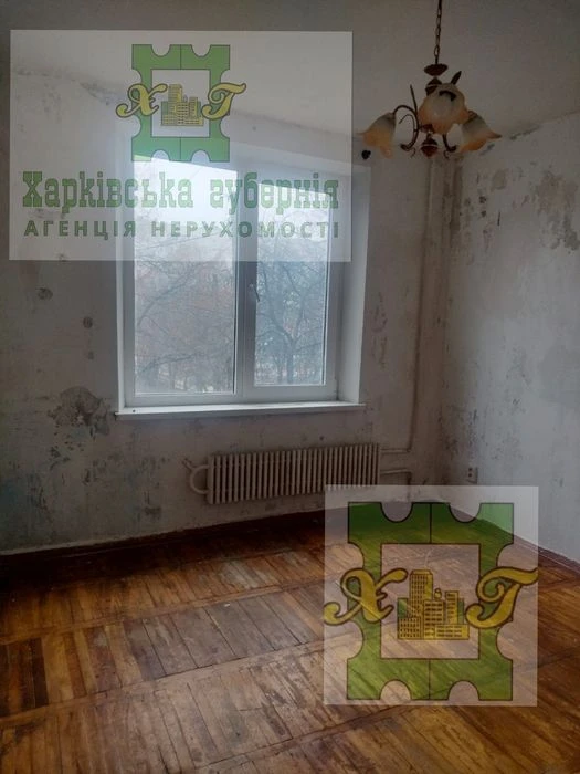 Selling a 2-room apartment for renovation/2nd floor, Pobedy Avenue 75
