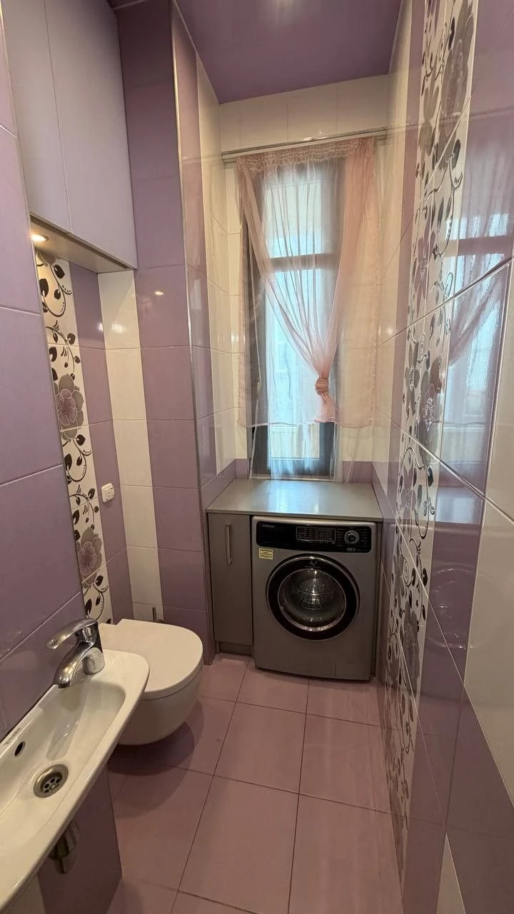 Продаж 3-кімнатної квартири в Личаківському районі, вул. Муч
