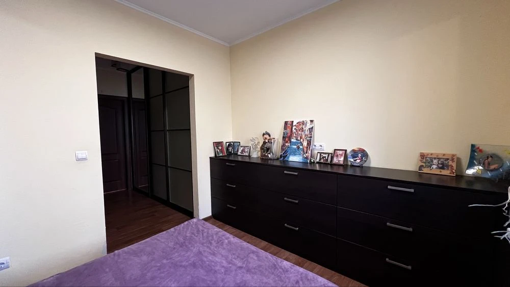2ка вул. Гмирі, 12б Чавдар Осокорки Патріотика