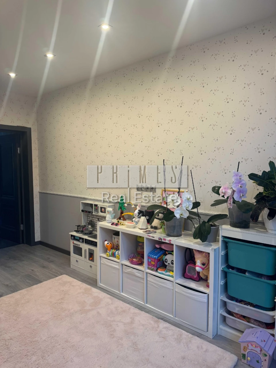 Продаж 3-к квартири ЖК Комфорт Таун Соцмісто Регенаторна 88