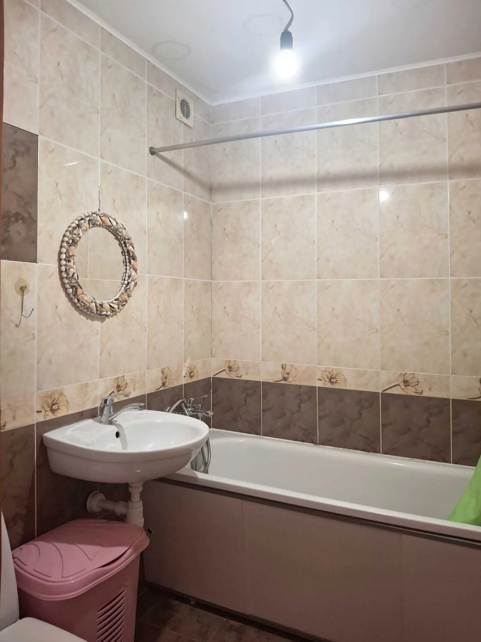 Тополева 3, 4/5 поверх, 32кв. м, ремонт