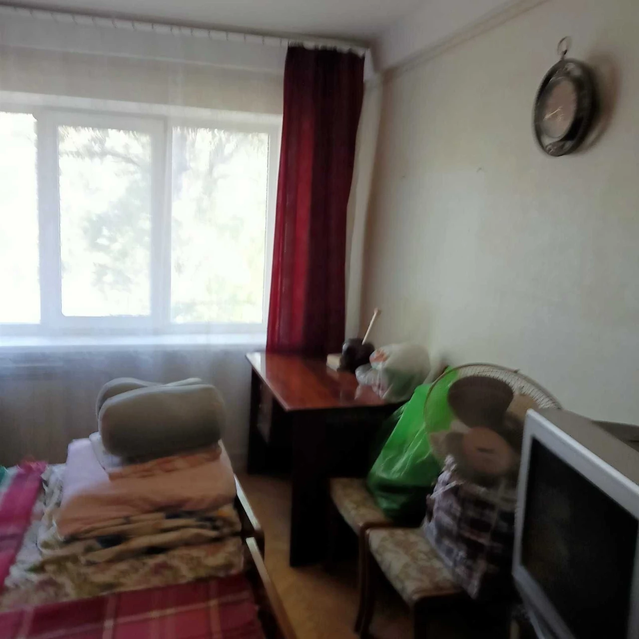 Продажа Терміново 2-х кімнатной квартири пр Леоніда Каденюка