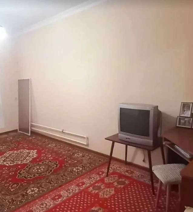 D1H Продам 3-кімнатну квартиру вул. Академіка Павлова