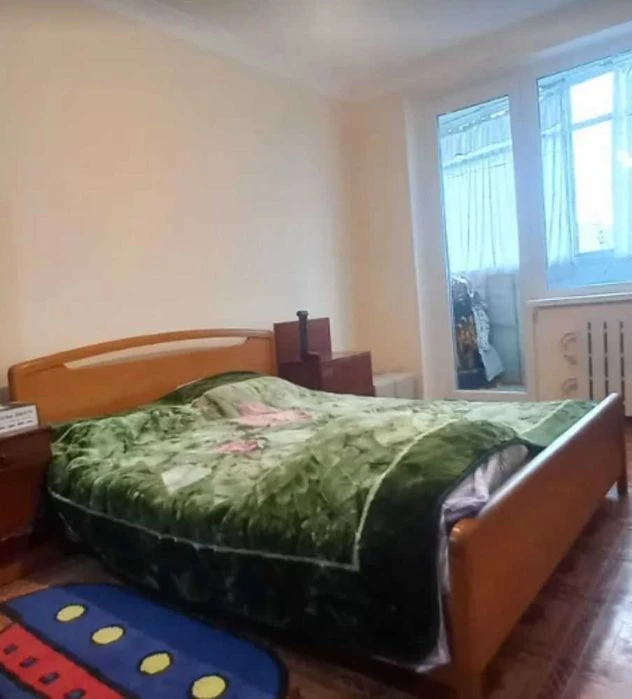 D1H Продам 3-кімнатну квартиру вул. Академіка Павлова
