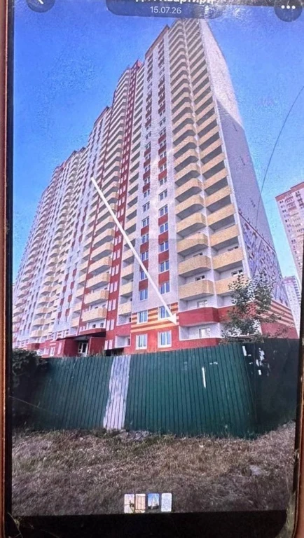 Продаж 1 квартири на 1 поверсі ЖК Патриотика фасад Кодацька