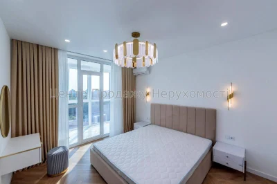 Продаж 2-кімн. квартири 73. 3 м², 11/25 пов, ЖК Паркові озер