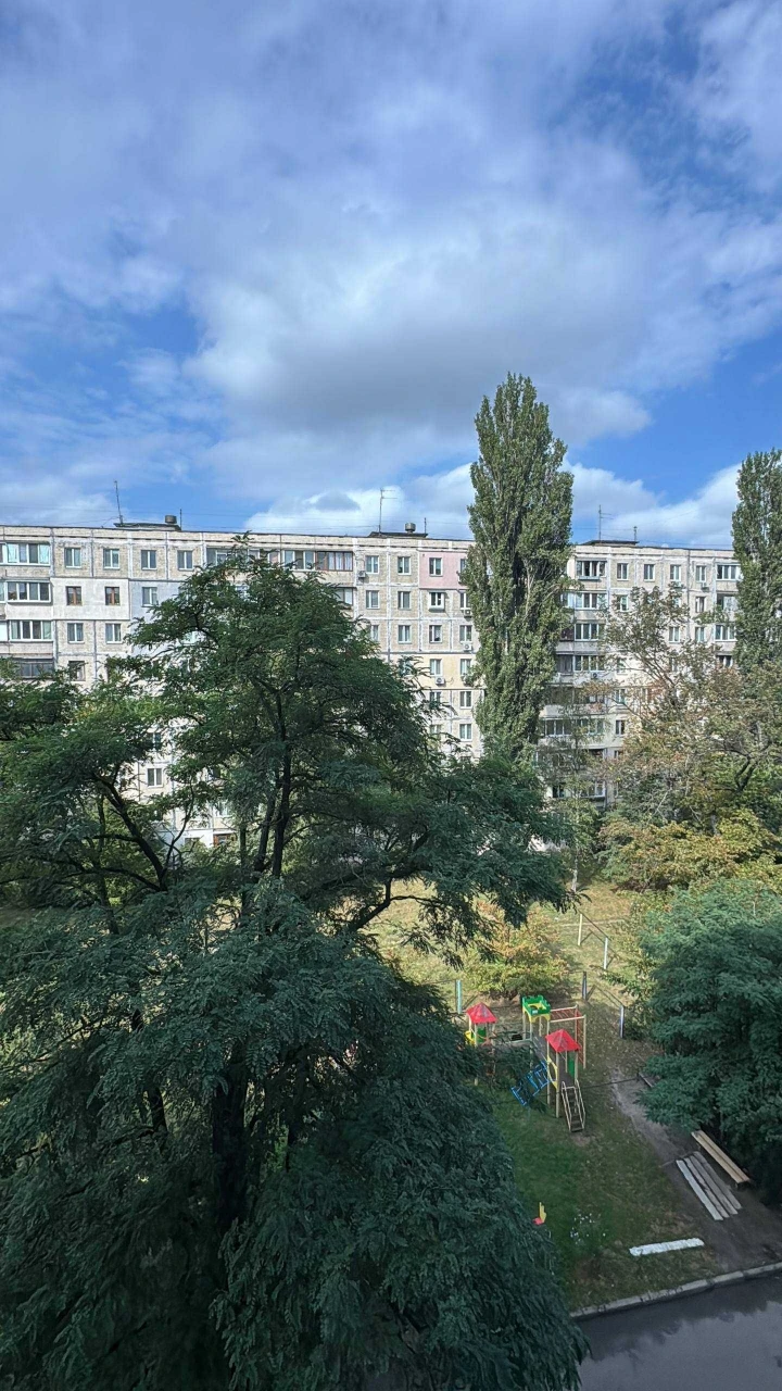 Продам 3к Квартиру Борщагівка Зодчих 54 без комісії %