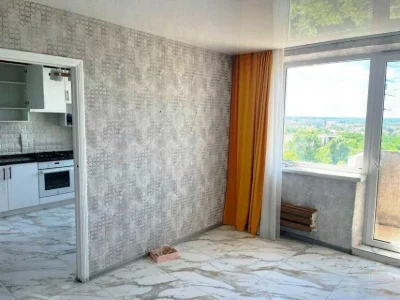 Odessa area, Bolgradskaya street (formerly Groznenskaya) excellent 3-room apartment