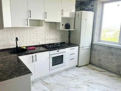 Odessa area, Bolgradskaya street (formerly Groznenskaya) excellent 3-room apartment