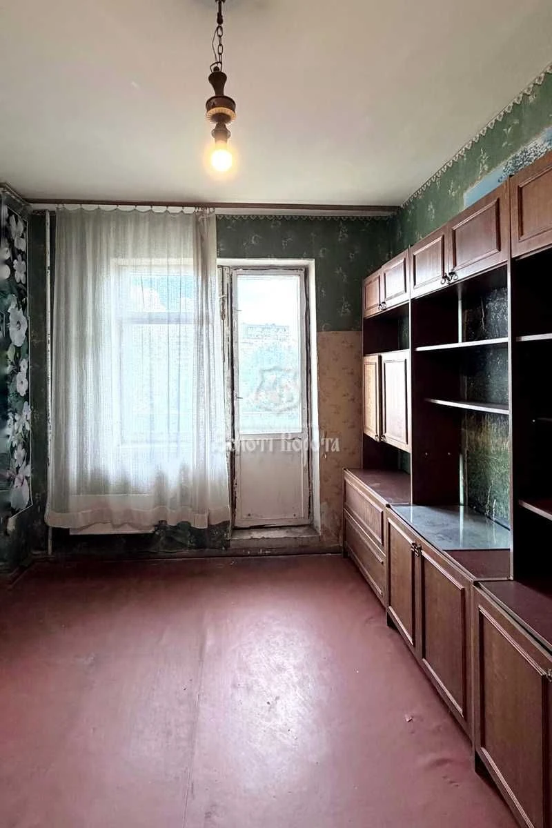 Квартира, 1к. Під ремонт. Червоної Калини, 28б, Троєщина, Де