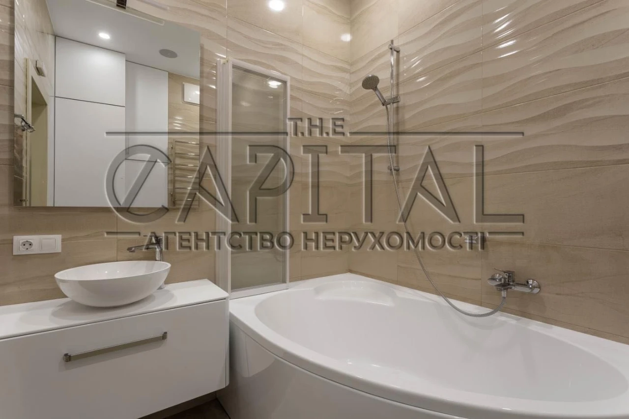 Продаж квартири 101 кв.м 2 поверх! ГЕНЕРАТОР НА ЛІФТ ВОДУ ОП