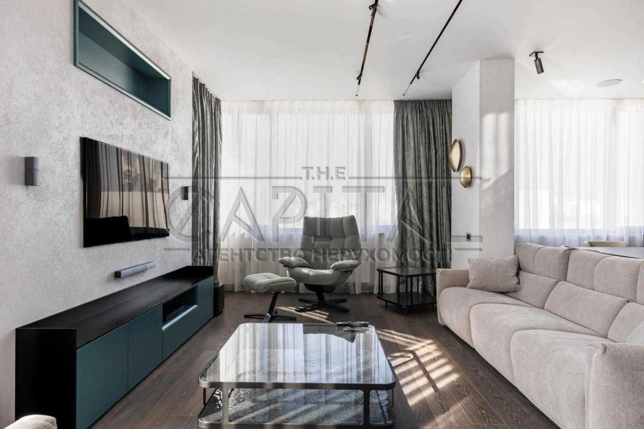 Продаж / Квартира / 105 м2 / ЖК Chicago Central House / Голо