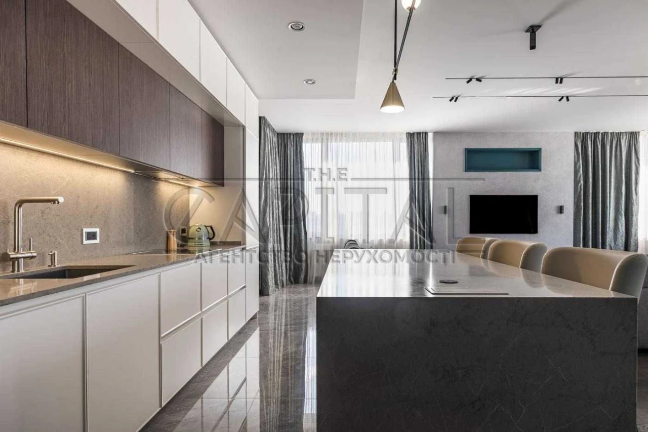 Продаж / Квартира / 105 м2 / ЖК Chicago Central House / Голо