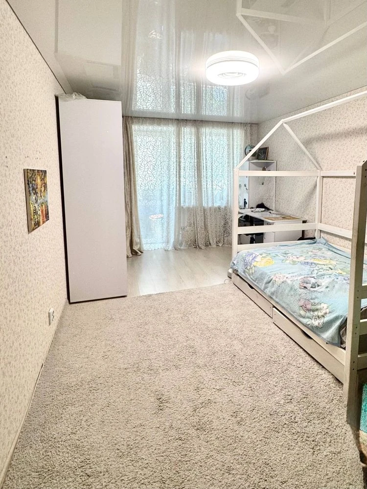Продажа 3 ком с ремонтом на Красном Камне ,(Сертификат -Вауч