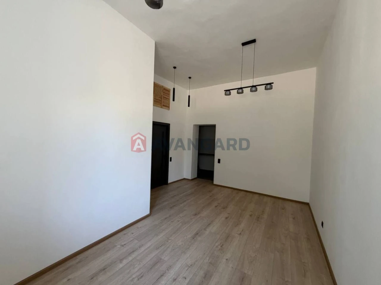 Продам 2 кімнатну квартиру, новий ремонт, Лівий берег