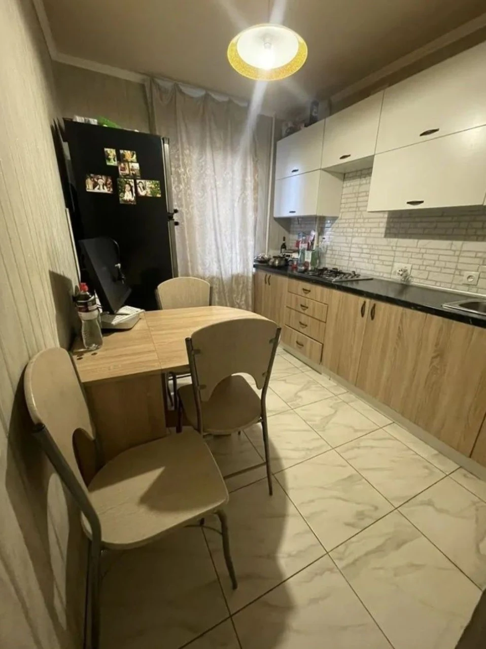 Продам 2х ком.в кирпичном доме на Савкина Красный Камень