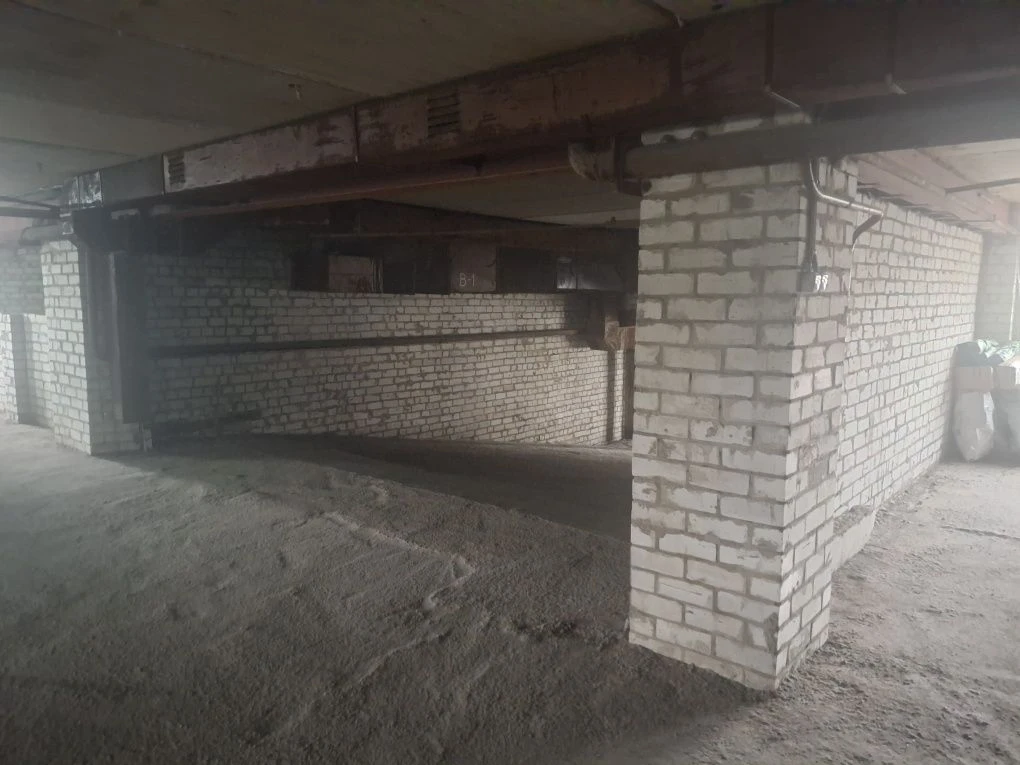 Продам паркоместо паркинг Антоновича
