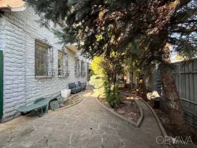 дом, 165.00 кв.м