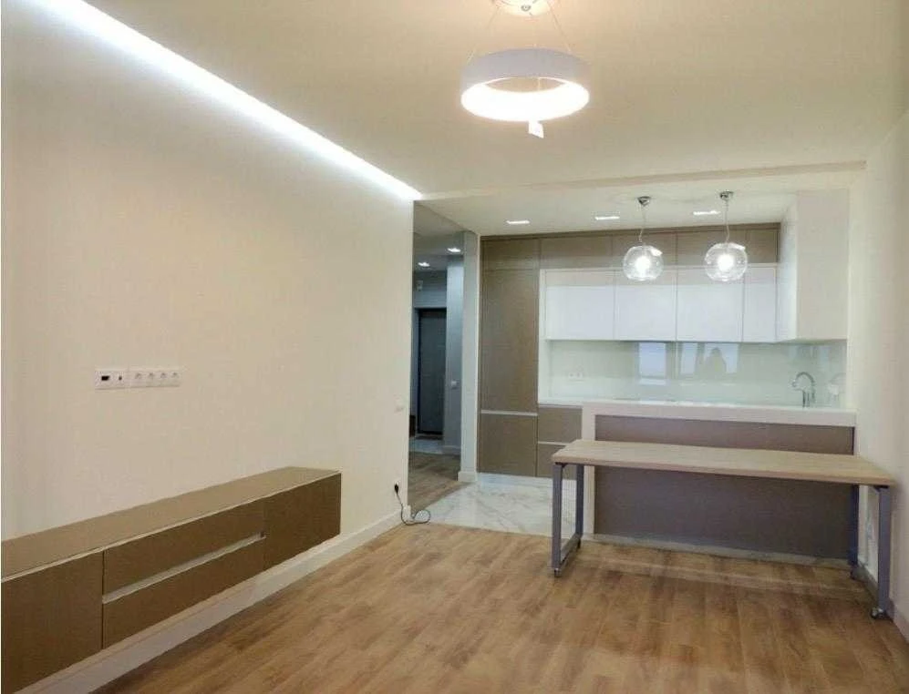 1-room apartment for sale 64 m², Beresteysky, 55a