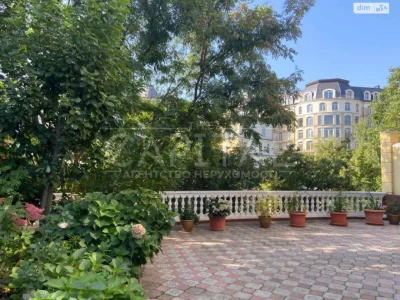 Продаж Дім Звіринець