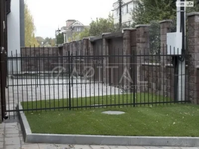 Продаж Дім