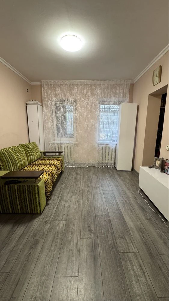 Продам будинок 4 кімнатний , 4 сотки