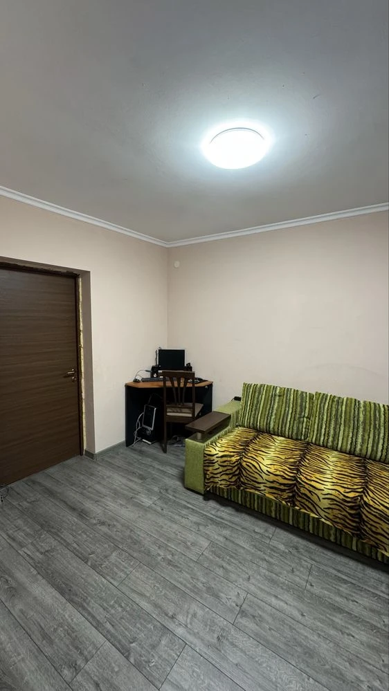 Продам будинок 4 кімнатний , 4 сотки