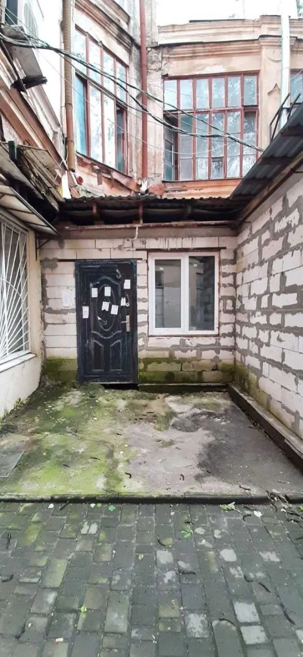 (tir-09) Отдельное строение в центре (Нечипоренко/Троицкая)