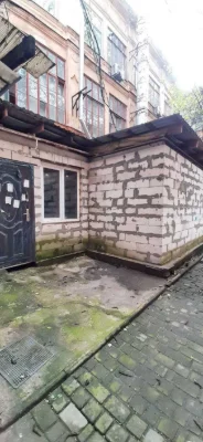 (tir-09) Отдельное строение в центре (Нечипоренко/Троицкая)