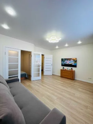 (5) продам 2 комнатную квартиру в ЖК Андорра 9337