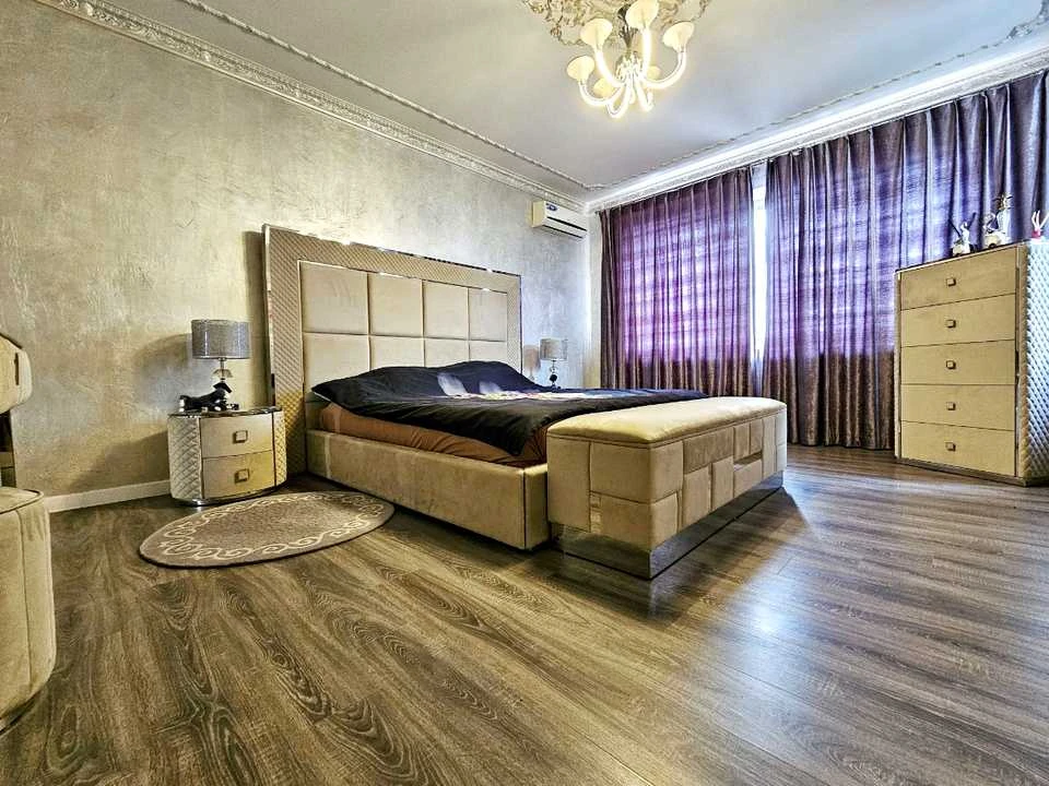 Будинок. Дніпро, Лисенка вул.