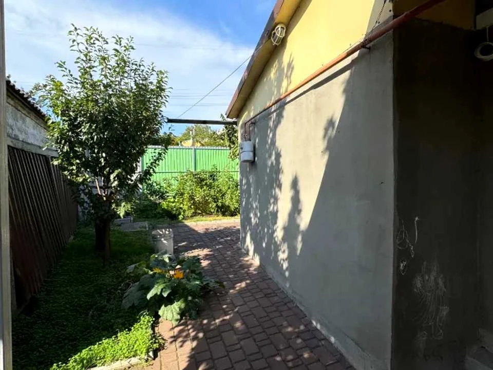 Будинок. Дніпро, Карла Роде вул.