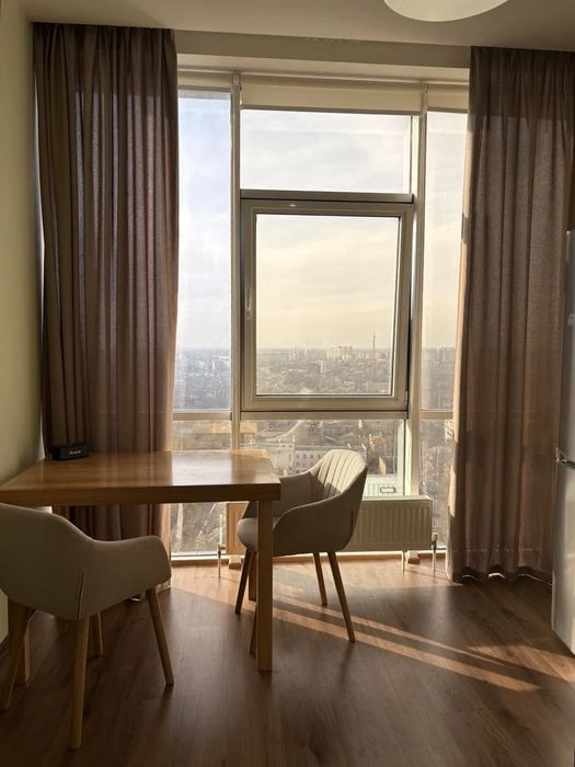Продажа комнатной квартиры 16 Жемчужина.