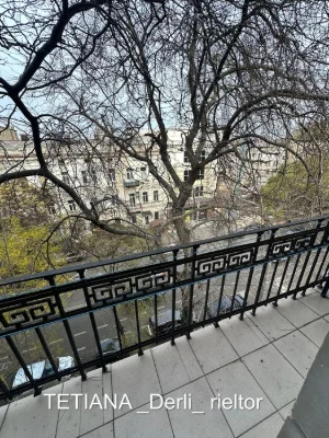 Квартира в центре города Одесса. ТОРГ.