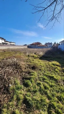 Прекрасная локация участка в Совиньоне , 15 соток