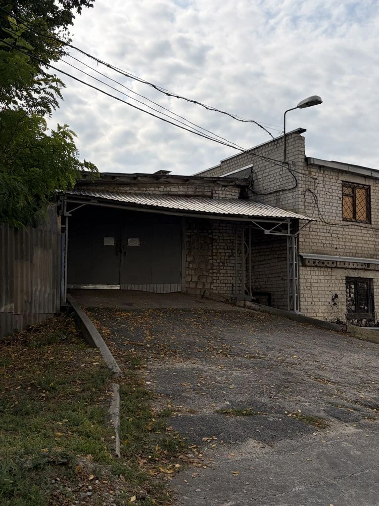 Продам гараж в центре Харькова — ГСК «Киевский», ул. Куликов