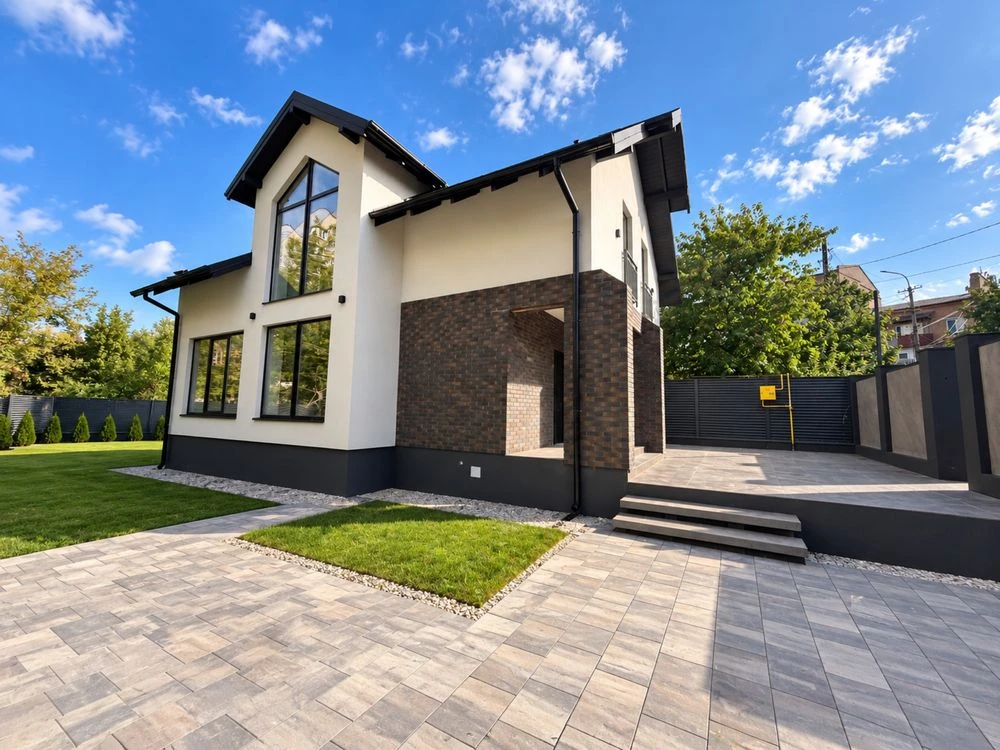 НОВИЙ БУДИНОК 130 м² | 4 СПАЛЬНІ | ТЕРАСА | 4,5 СОТКИ | 185