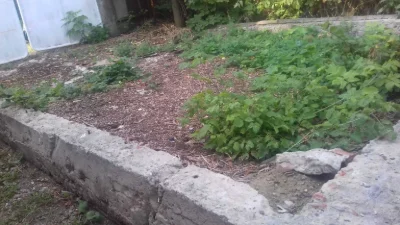 Продам паркомiсце пiд гараж (ближнiй центр Полтави )