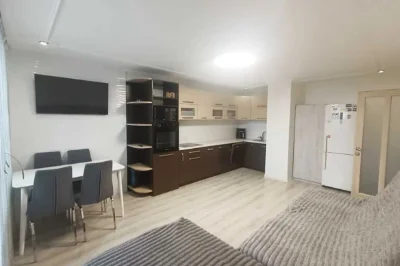 | Продаж 2-кімнатної квартири 82 м² з ремонтом • 85000$