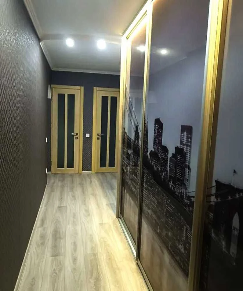 | Продаж 2-кімнатної квартири 82 м² з ремонтом • 85000$