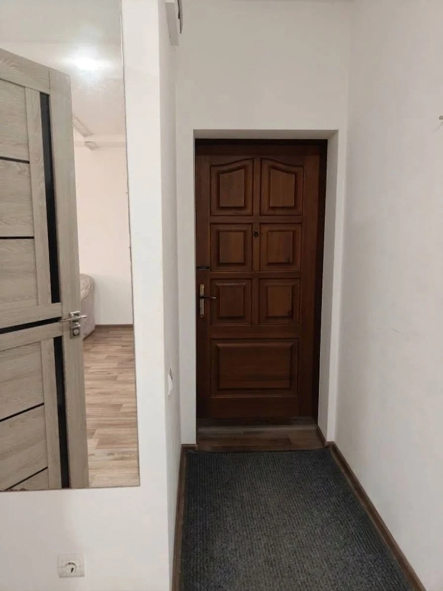 Продається 1 кімн. квартира в Центрі