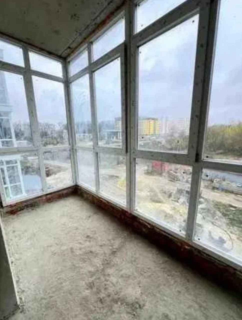 Продаж 1-к, ЖК Західна Вежа,  43/13/30м2 , 40999$