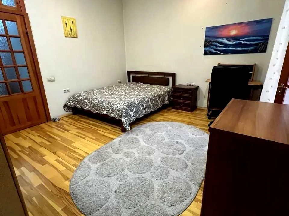 Квартира. Київ, Велика Васильківська вул.