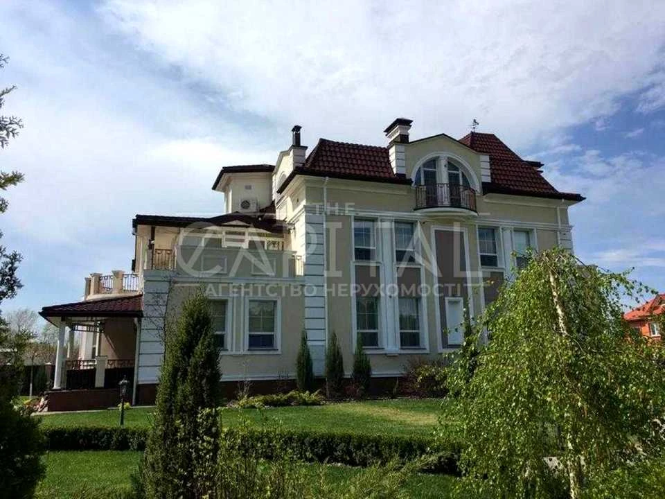 Будинок. Київ, Центральна