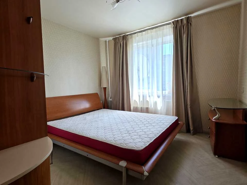 Apartment. Kharkiv, Sadovy Proezd