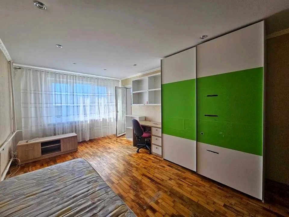 Квартира. Дніпро, Академіка Янгеля вул.